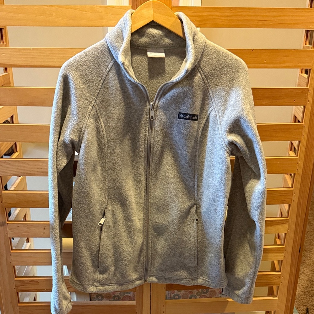 Columbia Women’s Gray Fleece Jacket